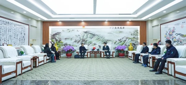 bevictor伟德集团总裁王前会见山东省民营企业家协会向导一行